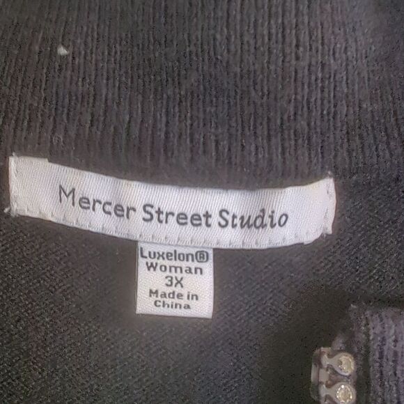 Mercer Street Studio Black Pullover Sweater Rhinestone Zipper Size 3X - Picture 3 of 4